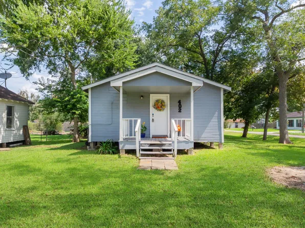402 W Camp St, Brazoria, TX 77422