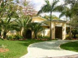 4135 Pamona Ave, Coconut Grove, FL 33133