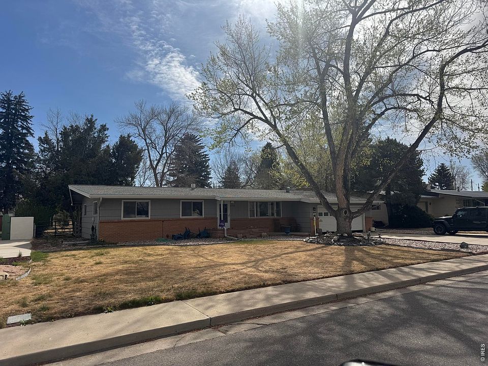 2nd image of 2706 Lake Dr