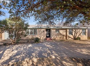 1105 E Cardwell St, Brownfield, TX 79316