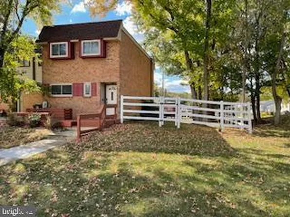 1118 Blair Ct, Newark, DE 19711