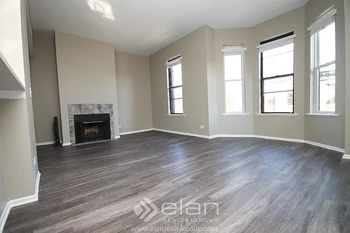807 W Willow St #3C Photo 1