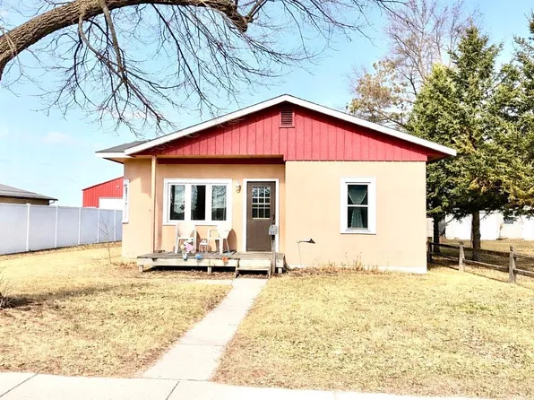 111 2nd St NW, Wadena, MN 56482