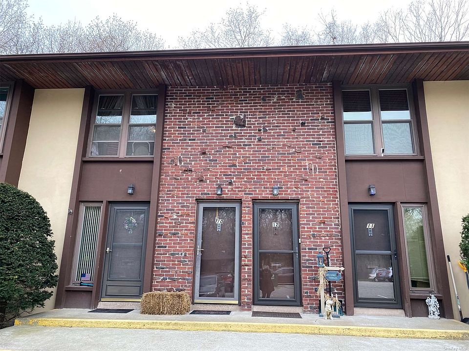 1st image of 10 Alder Ct