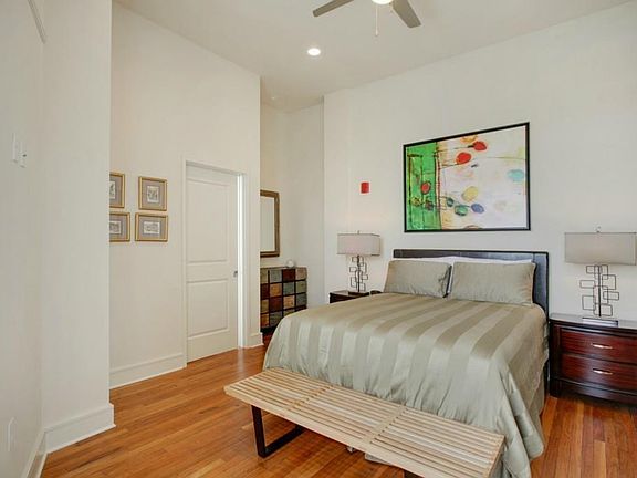 5th image of 833 Howard Ave