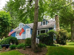 6 Maple Rd, Laughlintown, PA 15655