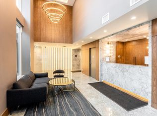 308 Morrissey Rd #1605, Pt Moody, BC V3H0E6