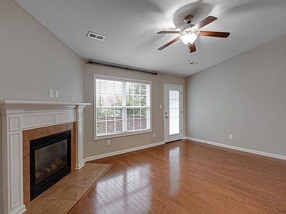 3rd image of 5132 Spring Petal Way
