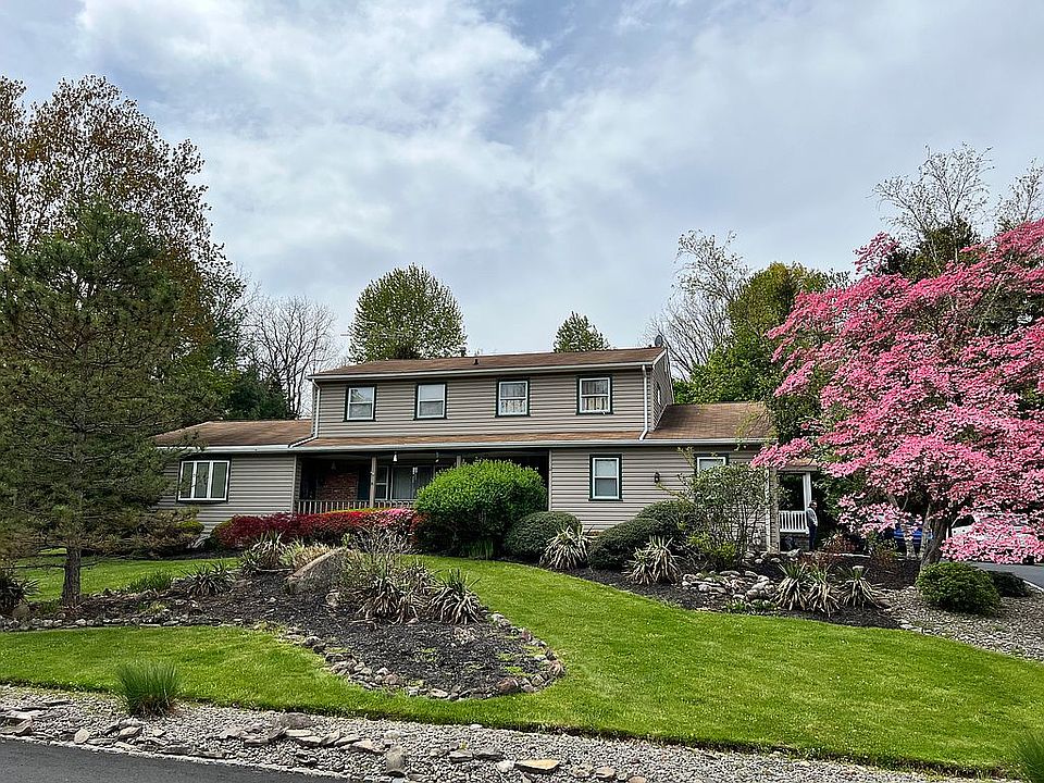 1st image of 12 Westgate Blvd
