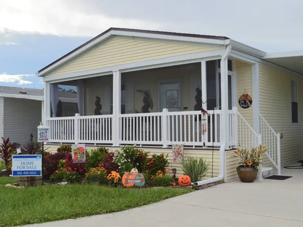 765 Jacaranda Cir, Venice, FL 34285