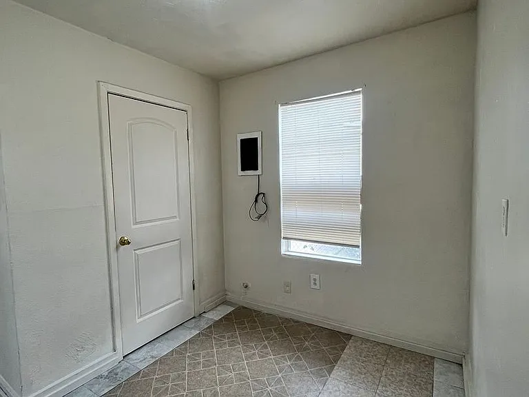 206 Spruce St #B — Photo 11