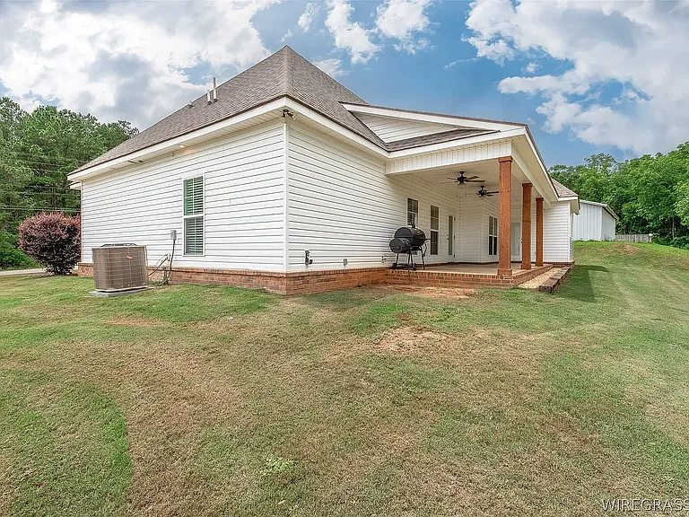 2142 County Road 622 — Photo 23