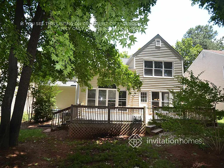 4807 Benthaven Ln — Photo 2