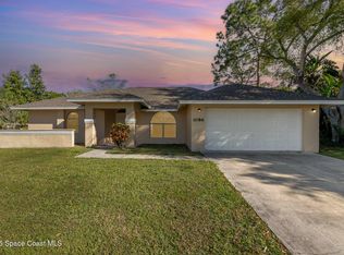 1086 Slocum St NW, Palm Bay, FL 32907