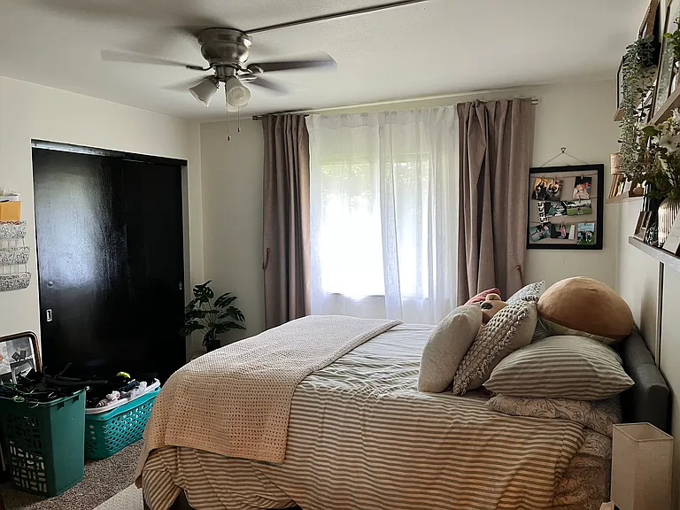 650 E Lincoln Ave — Photo 23