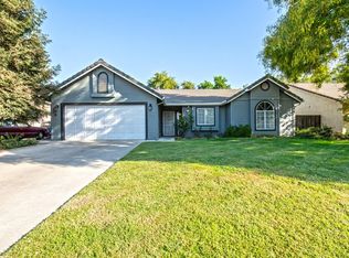 2305 Plumas St, Kingsburg, CA