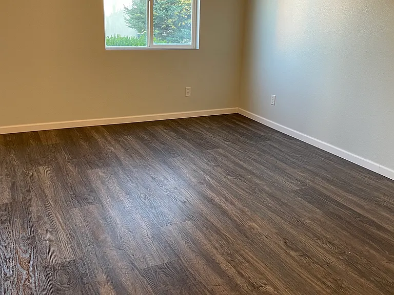 1261 W Bridalwood Loop — Photo 11