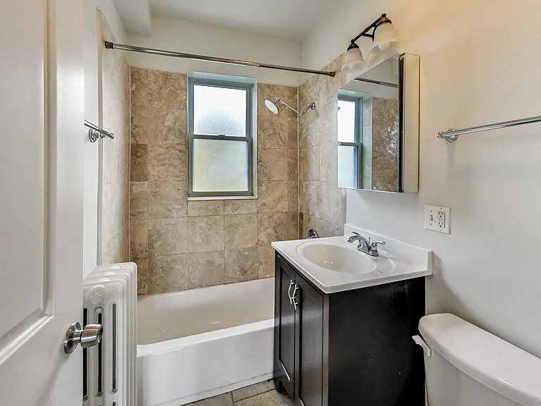 1904 W Farwell Ave #2 — Photo 11