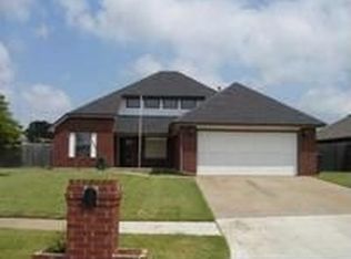 13004 S Robinson Ave, Oklahoma City, OK 73170