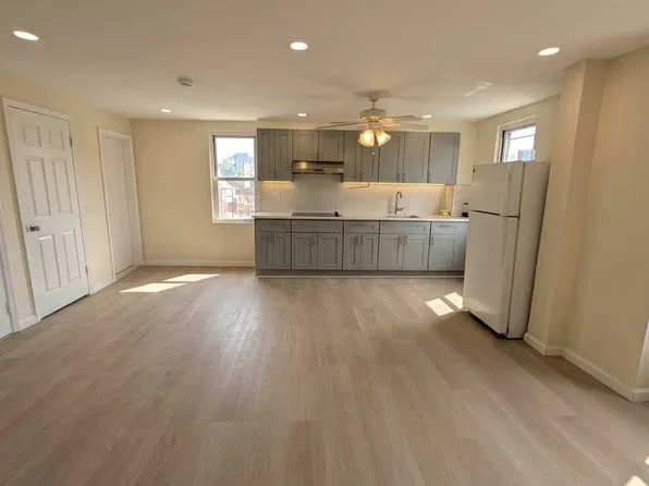 (undisclosed Address), College Pt, NY 11356