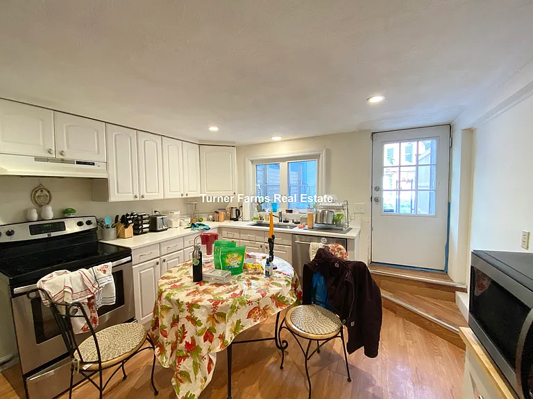 16 Greenwich St #161 — Photo 2