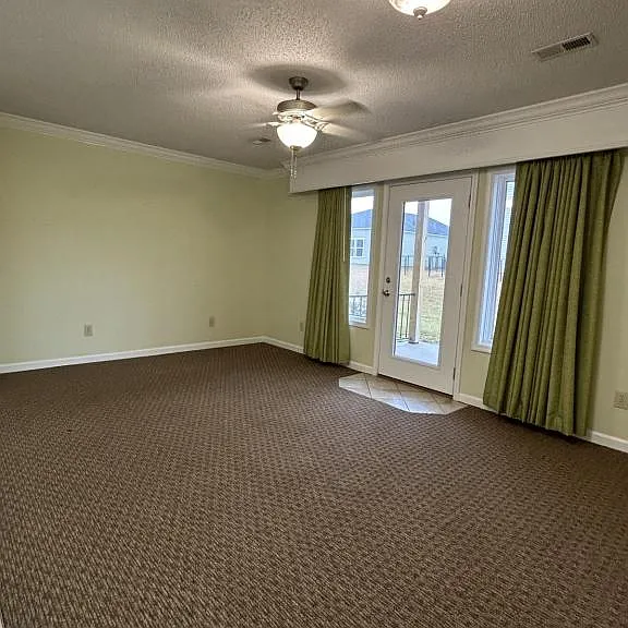216 Double Eagle Dr #C-1 — Photo 14