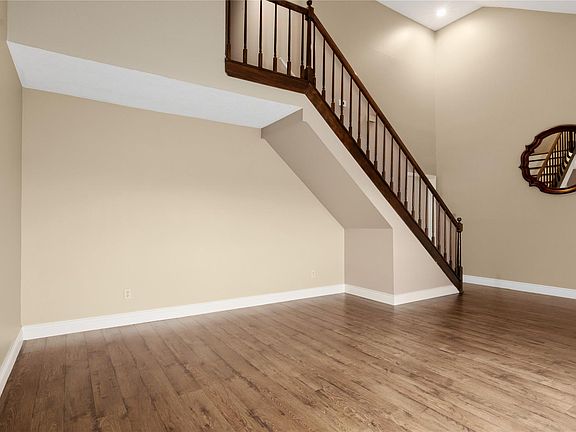 5th image of 12176 Beamer Rd