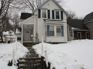 87 B St, Manchester, NH 03102