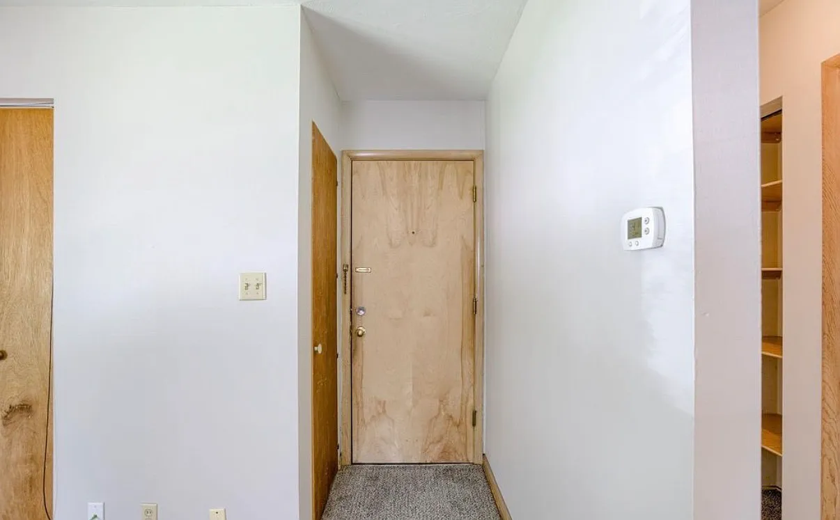 1501 F St - 6 Plex — Photo 3