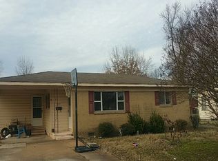 122 SE 8th St, Walnut Ridge, AR 72476