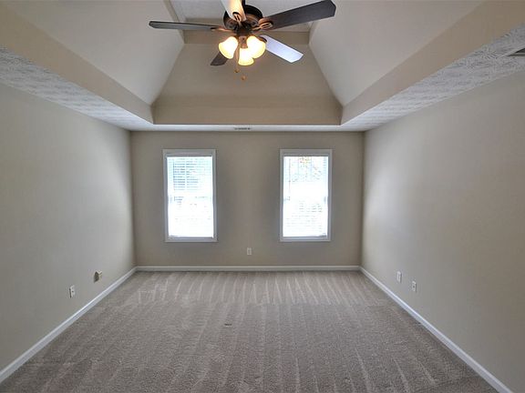 5th image of 155 Graymist Ln
