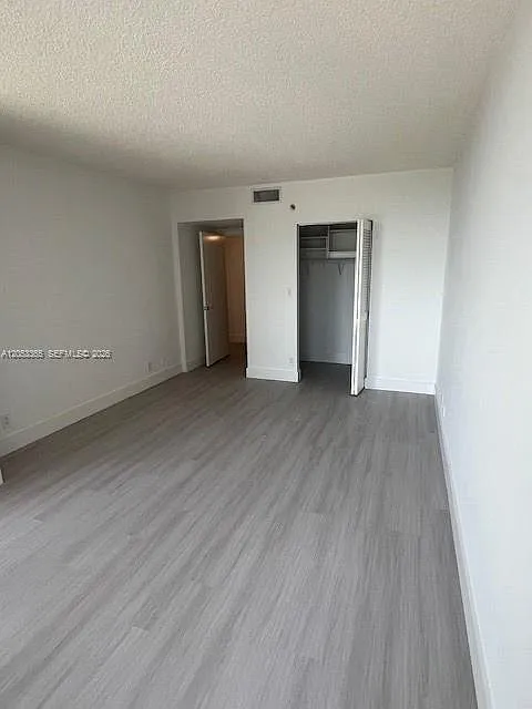 2 bed, 1460 sqft, $3,700 — Photo 3