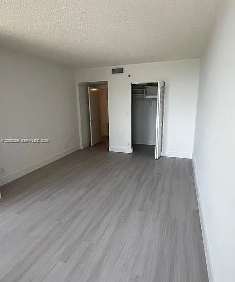 3600 Yacht Club Dr #504 — Photo 11