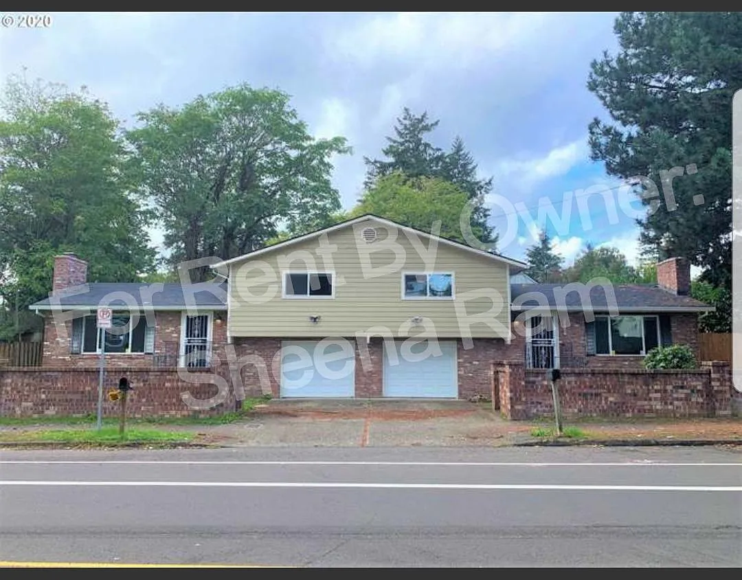 2417 SE 130th Ave — Photo 1