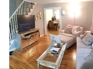 141 Spring Valley Rd, Darby, PA 19023