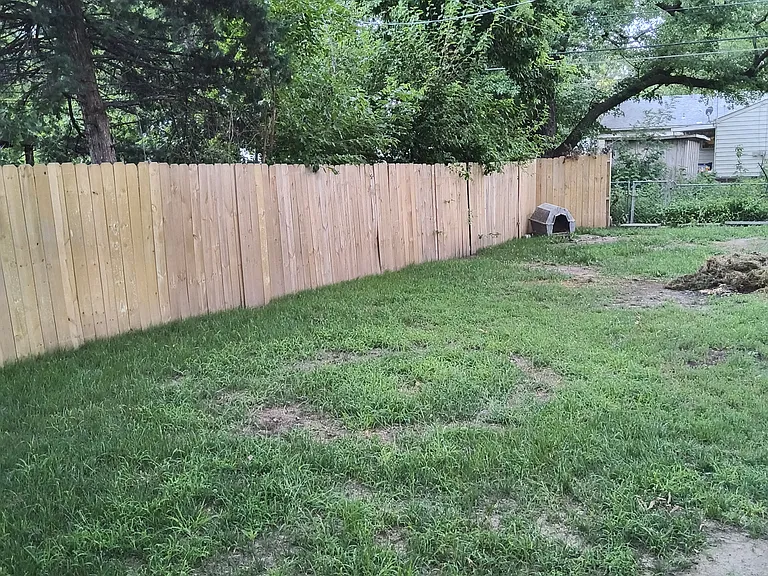 843 S Broadview Ave — Photo 17
