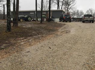 11698 Villmer Rd, Cadet, MO 63630