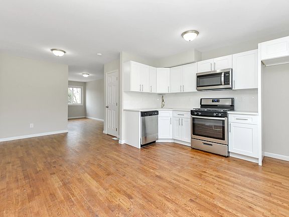 4th image of 17911 144th Ave