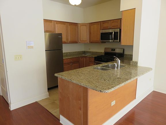 2nd image of 2318 N Milwaukee Ave APT 302Z