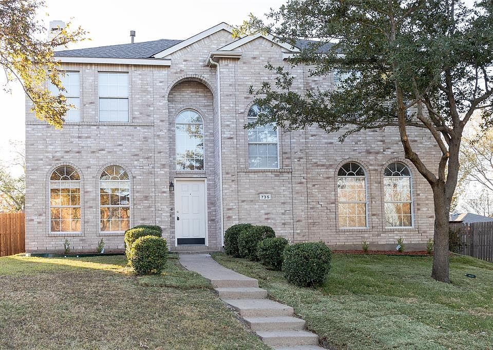 1st image of 735 Garnet Dr