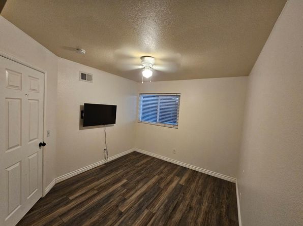 1704 Horseshoe Ct Unit C