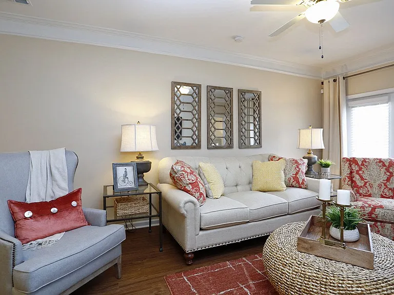 Summerwind Apartments — Photo 3