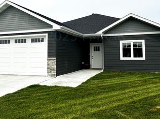 2561 69th Ave S, Fargo, ND