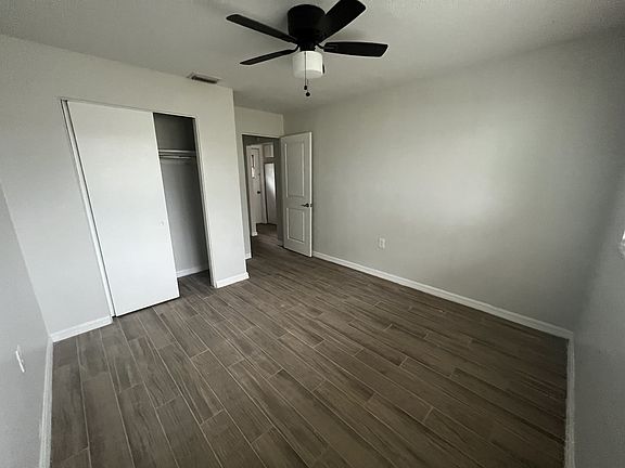 5th image of 924.5 N Amelia Ave