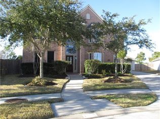 13317 Quiet Lake Ln, Pearland, TX 77584