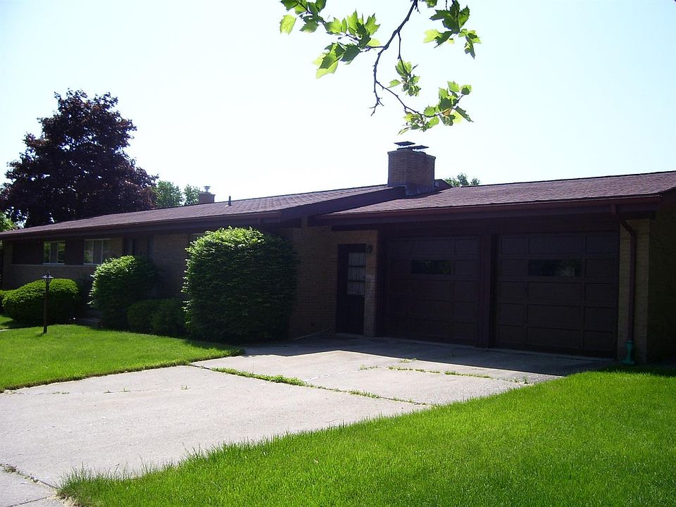 2nd image of 1401 Glen Leven Rd