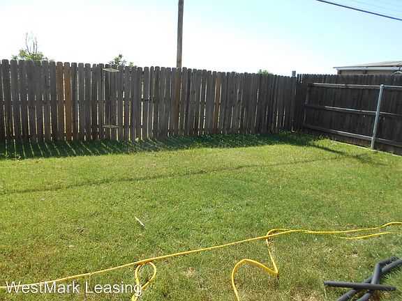 5th image of 1208A Dover Ave