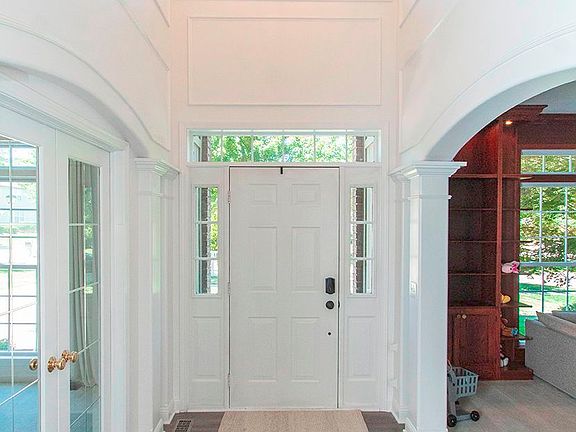 3rd image of 1132 Alexandria Ln