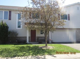 7136 Jorgensen Ln S, Cottage Grove, MN 55016