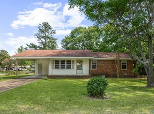 1004 Crestline Pl SW, Hartselle, AL 35640